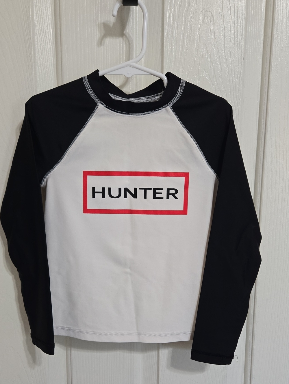 Hunter black and white long sleeve rash guard